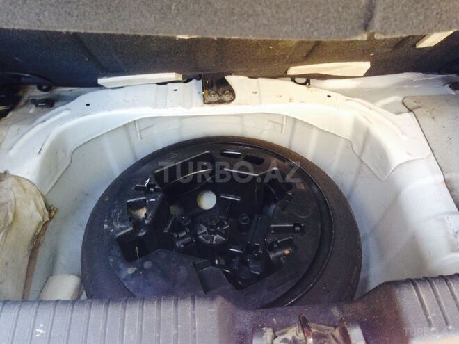 Hyundai i10 2011, 118,000 km - 1.3 l - Bakı