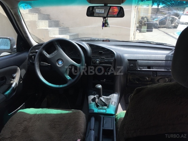 BMW 316 1993, 307,000 km - 1.6 l - Bakı