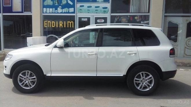 Volkswagen Touareg 2008, 124,500 km - 3.6 l - Bakı