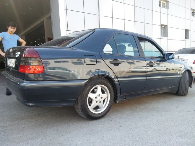 Mercedes C 180 1999, 219,230 km - 1.8 л - Bakı