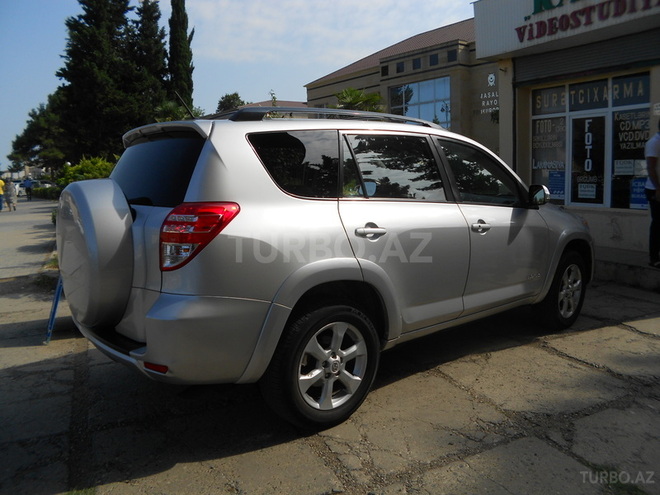 Toyota RAV4 2009, 104,000 km - 3.5 l - Masallı
