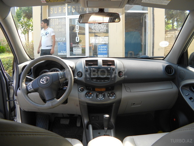 Toyota RAV4 2009, 104,000 km - 3.5 l - Masallı