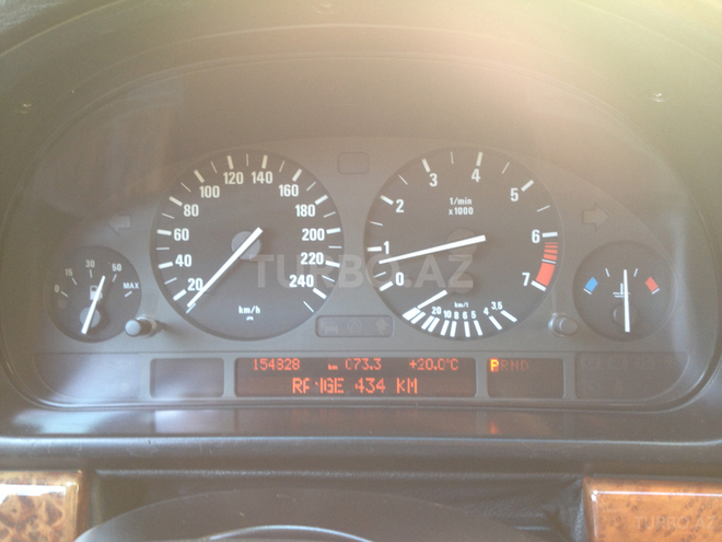 BMW 525 2001, 154,840 km - 2.5 l - Gəncə