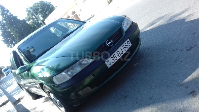 Opel Vectra 1996, 281,000 km - 1.6 л - Bakı