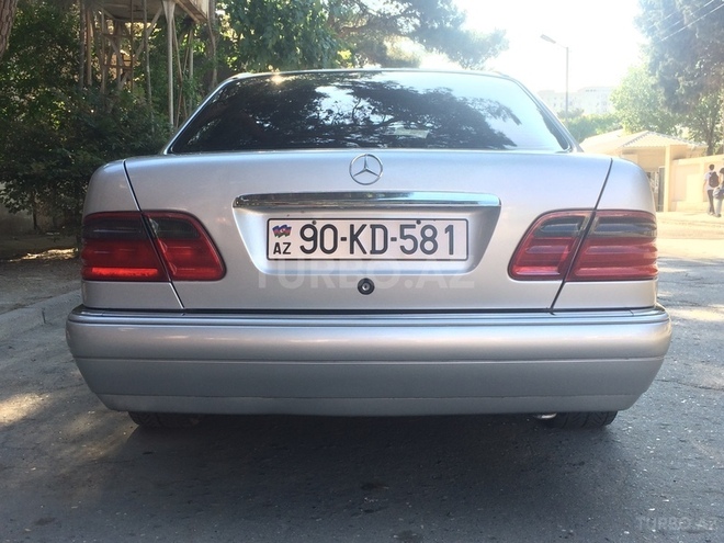 Mercedes E 220 1998, 407,000 km - 2.2 l - Bakı