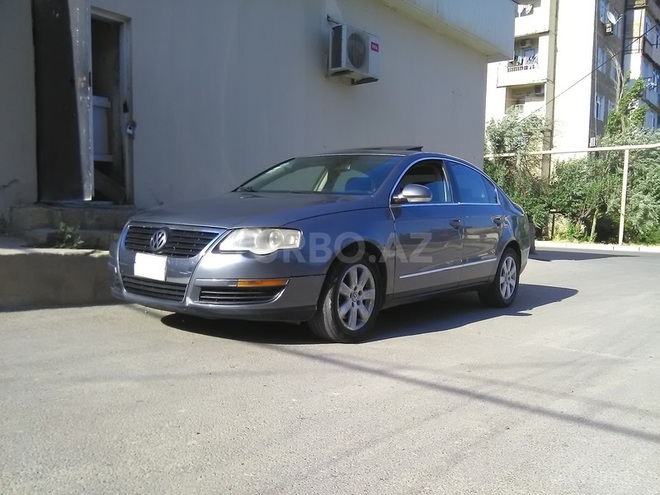 Volkswagen Passat 2005, 241,000 km - 2.0 l - Bakı