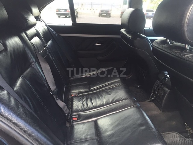 BMW 535 1997, 288,000 km - 3.5 l - Sumqayıt