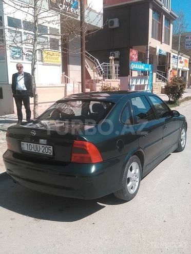 Opel Vectra 1999, 358,000 km - 2.0 l - Bakı