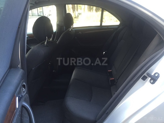 Mercedes C 200 2001, 268,000 km - 2.0 л - Sumqayıt