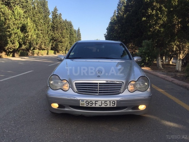 Mercedes C 200 2001, 268,000 km - 2.0 л - Sumqayıt