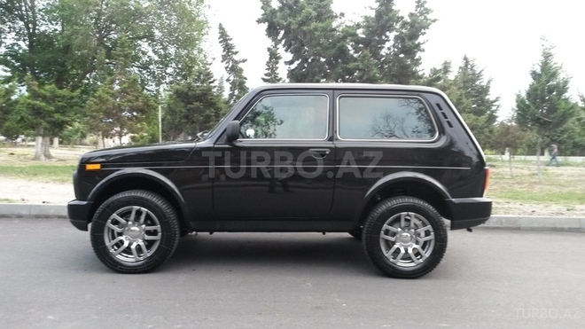 LADA (VAZ) Niva 2016, 11,000 km - 1.7 l - Sumqayıt