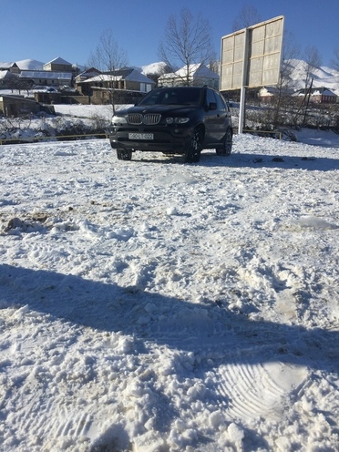 BMW X5 M 2006, 174,000 km - 4.8 l - Xırdalan