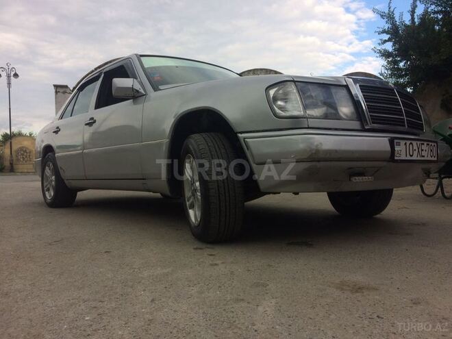 Mercedes E 200 1994, 350,000 km - 2.0 l - Zərdab