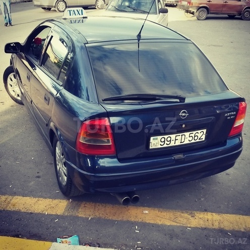 Opel Astra 2000, 220,000 km - 1.6 л - Zaqatala