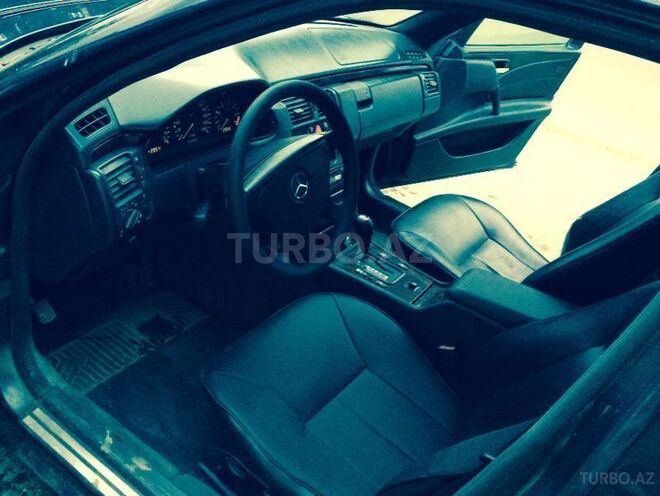 Mercedes E 200 1997, 213,654 km - 2.0 л - Lənkəran