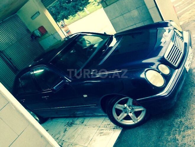 Mercedes E 200 1997, 213,654 km - 2.0 л - Lənkəran