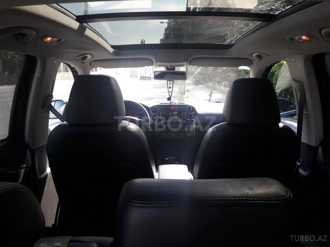 Volkswagen Tiguan 2009, 160,000 km - 2.0 l - Bakı