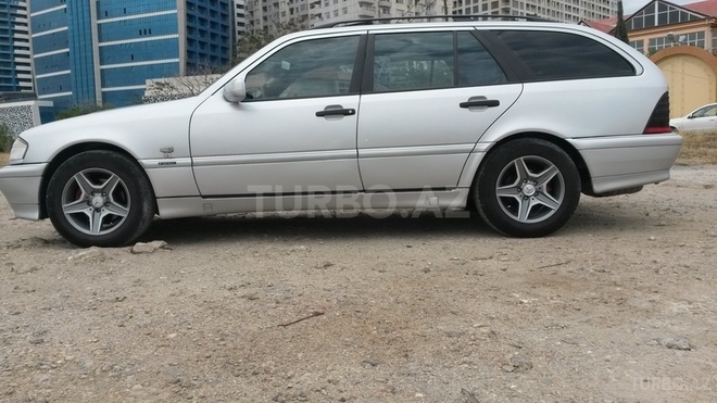 Mercedes C 220 1998, 289,000 km - 2.2 л - Bakı