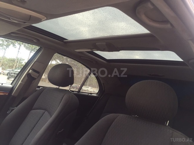 Mercedes E 270 2003, 210,000 km - 2.7 l - Sumqayıt