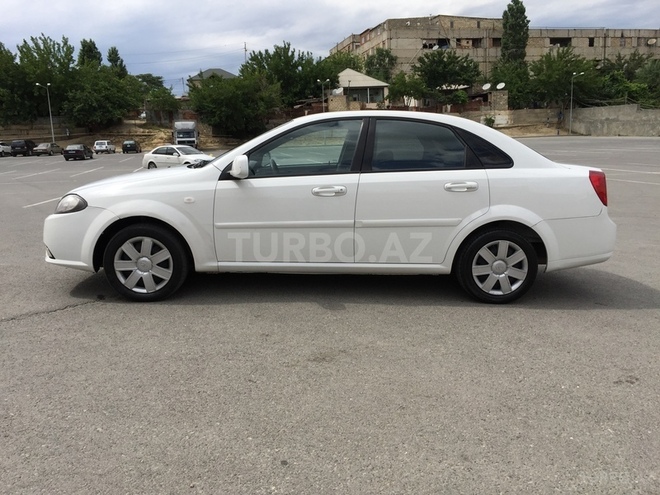Daewoo Gentra 2014, 130,000 km - 1.5 l - Bakı