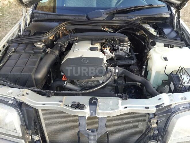 Mercedes C 200 1999, 214,000 km - 2.0 l - Sumqayıt