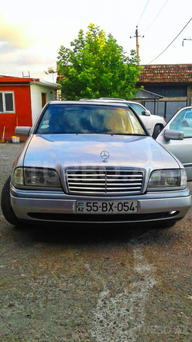 Mercedes C 180 1995, 310,000 km - 0.3 l - Şəki