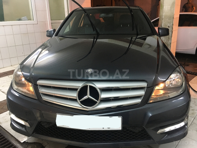 Mercedes C 250 2014, 41,200 km - 2.5 l - Bakı
