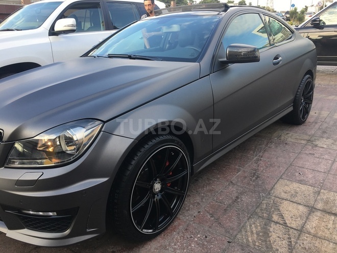 Mercedes C 180 2013, 24,300 km - 1.8 l - Bakı