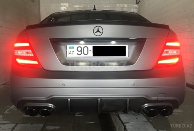 Mercedes C 180 2013, 24,300 km - 1.8 l - Bakı