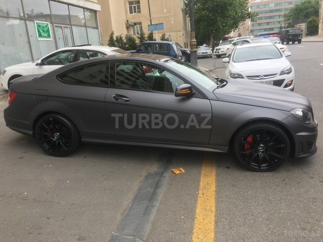 Mercedes C 180 2013, 24,300 km - 1.8 l - Bakı