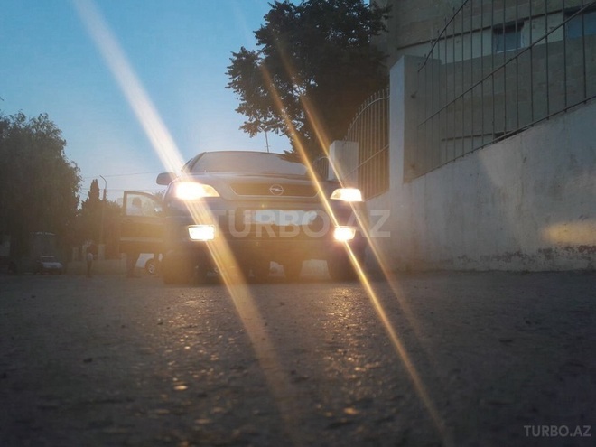 Opel Astra 1998, 240,000 km - 1.8 l - Bakı