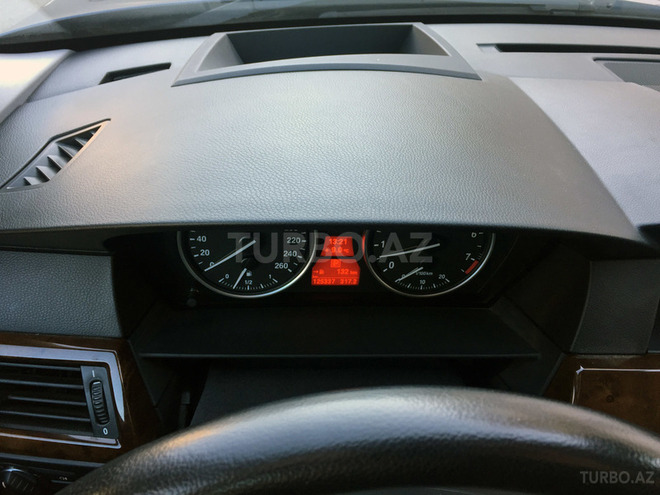 BMW 530 2009, 129,000 km - 3.0 l - Bakı