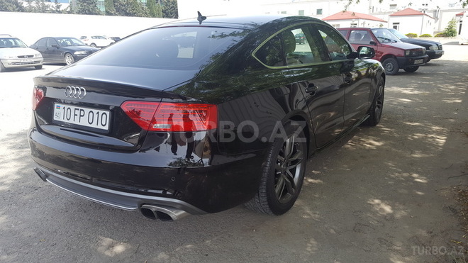 Audi A5 2012, 97,000 km - 2.0 l - Bakı