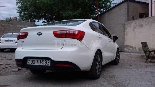 Kia Rio 2011, 120,000 km - 1.4 л - Bakı