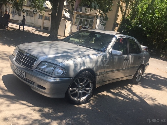 Mercedes C 180 1998, 370,000 km - 1.8 l - Bakı