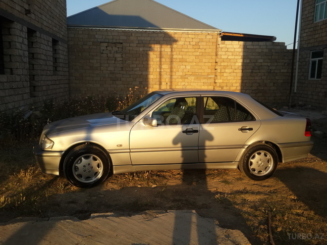 Mercedes C 200 1999, 215 km - 0.2 l - Sumqayıt