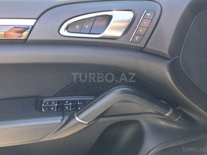Porsche Cayenne 2012, 126,000 km - 3.5 л - Bakı