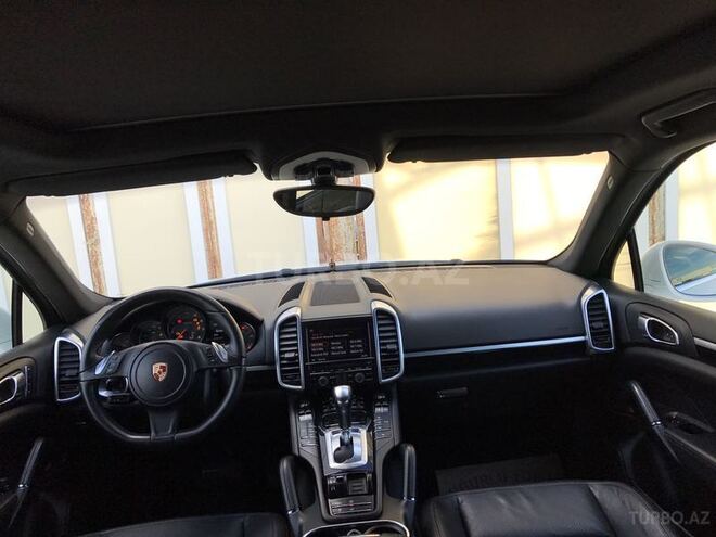 Porsche Cayenne 2012, 126,000 km - 3.5 л - Bakı