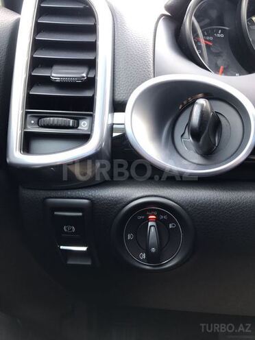 Porsche Cayenne 2012, 126,000 km - 3.5 л - Bakı
