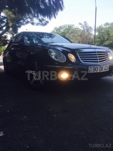 Mercedes E 320 2003, 187,000 km - 3.2 l - Bakı
