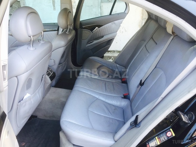 Mercedes E 320 2003, 187,000 km - 3.2 l - Bakı