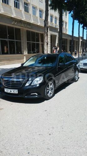 Mercedes E 220 2010, 198,000 km - 2.2 л - Qazax