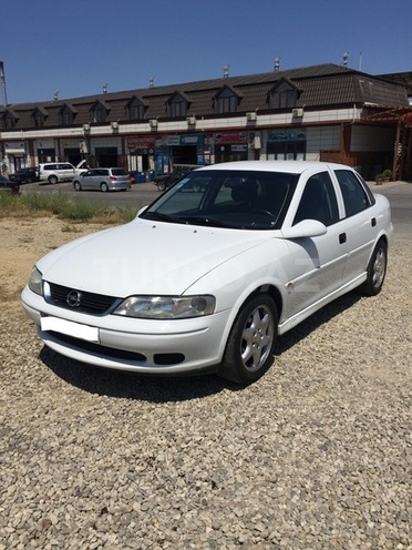 Opel Vectra 1999, 230,000 km - 1.8 l - Bakı
