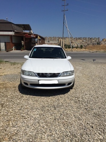 Opel Vectra 1999, 230,000 km - 1.8 l - Bakı