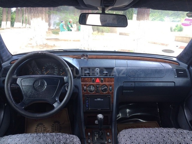 Mercedes C 180 1997, 225,600 km - 1.8 л - Sumqayıt
