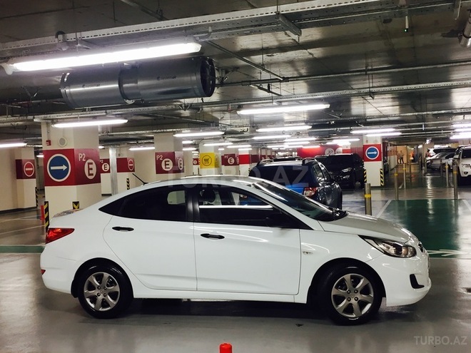 Hyundai Accent 2012, 98,000 km - 1.4 l - Bakı
