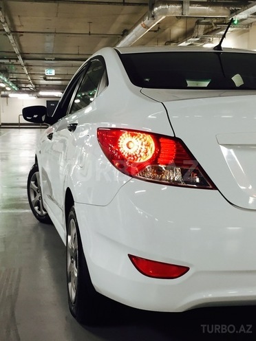 Hyundai Accent 2012, 98,000 km - 1.4 l - Bakı