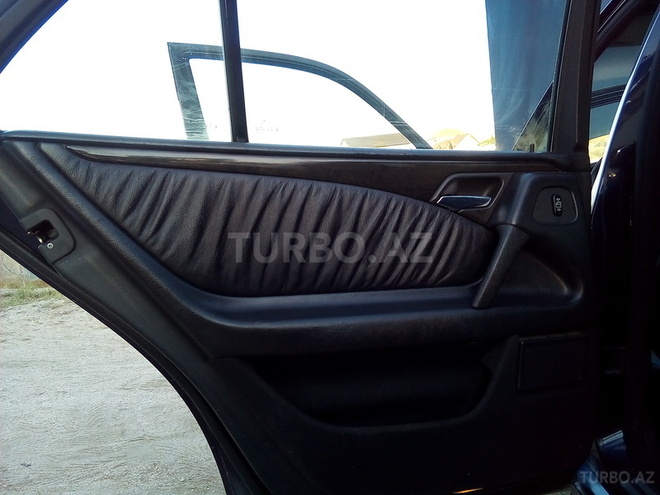 Mercedes E 230 1997, 230,000 km - 2.3 l - Bakı