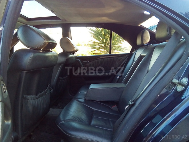 Mercedes E 230 1997, 230,000 km - 2.3 l - Bakı