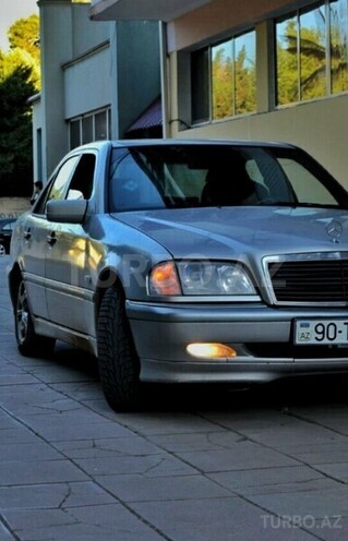 Mercedes C 200 1998, 360,000 km - 2.0 l - Yevlax